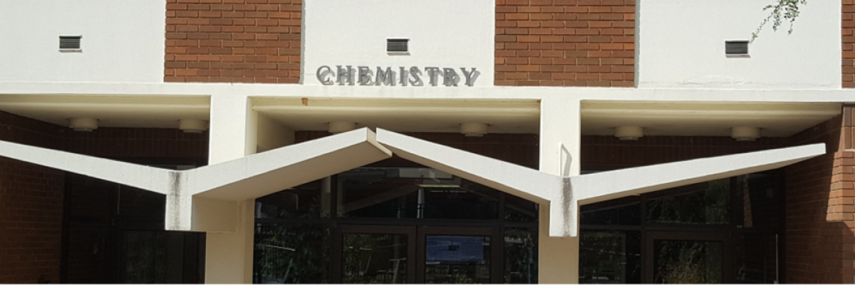 front entrance of UGA chemistry building